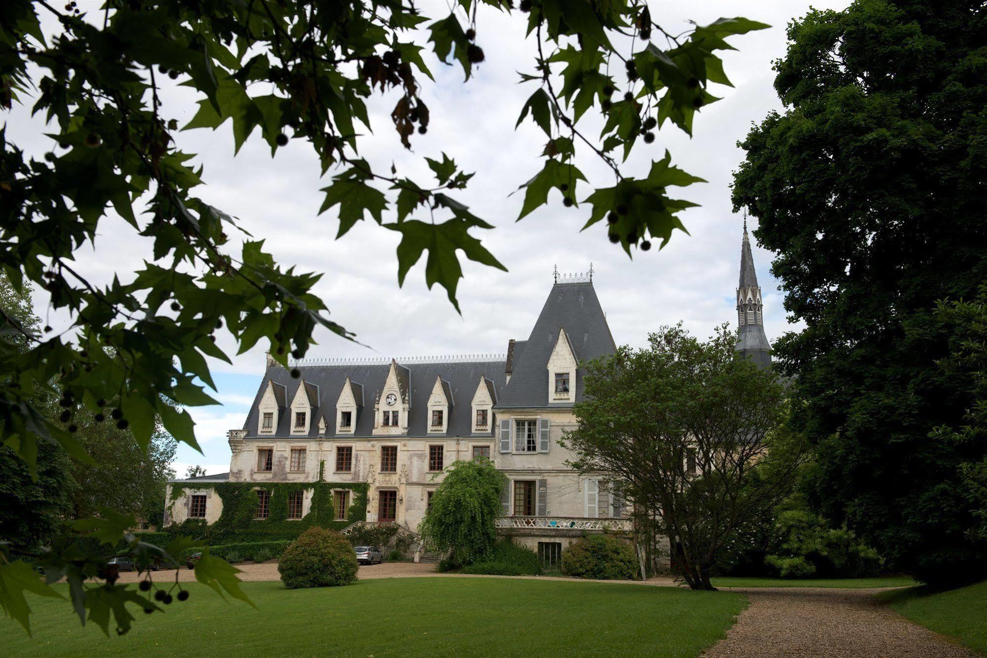 ホテルChateau De Reignac エクステリア 写真