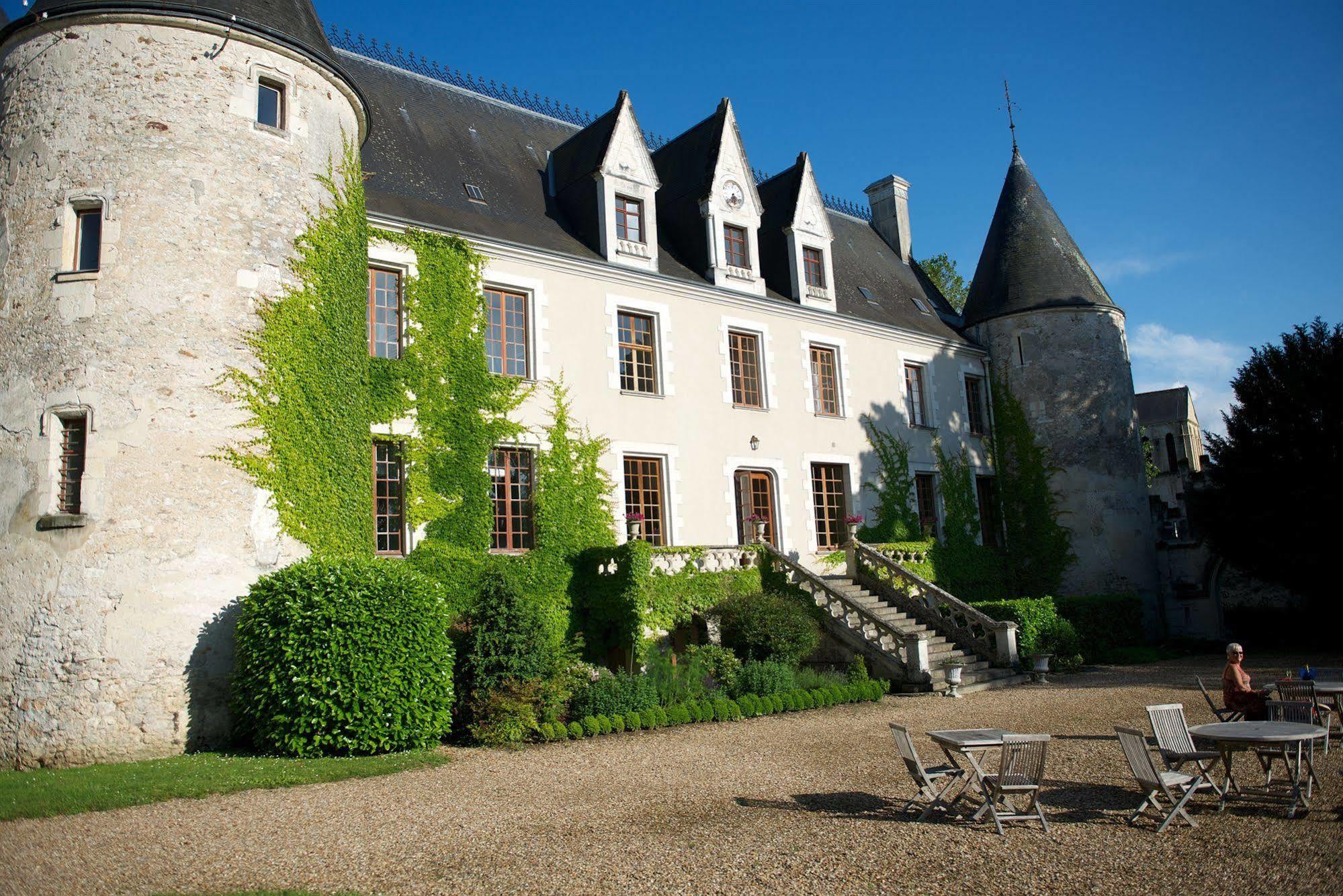 ホテルChateau De Reignac エクステリア 写真